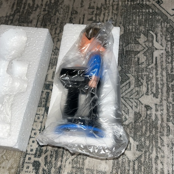 Governor Beshear Bobblehead - Picture 7 of 7